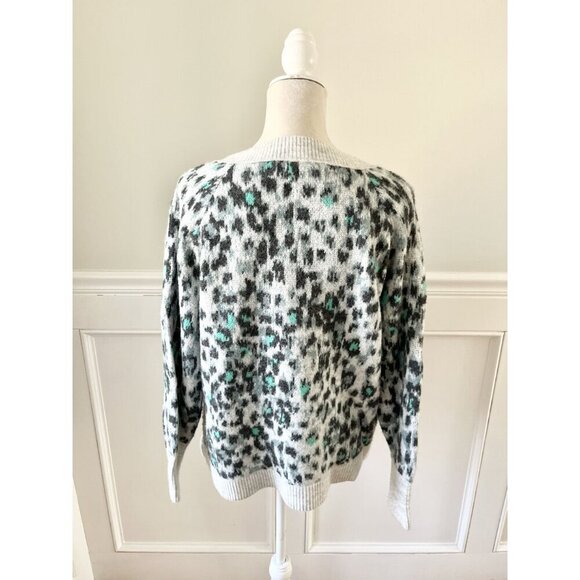 Loft Green & Gray V-Neck Animal Print Fuzzy Sweater M EUC - Picture 4 of 6
